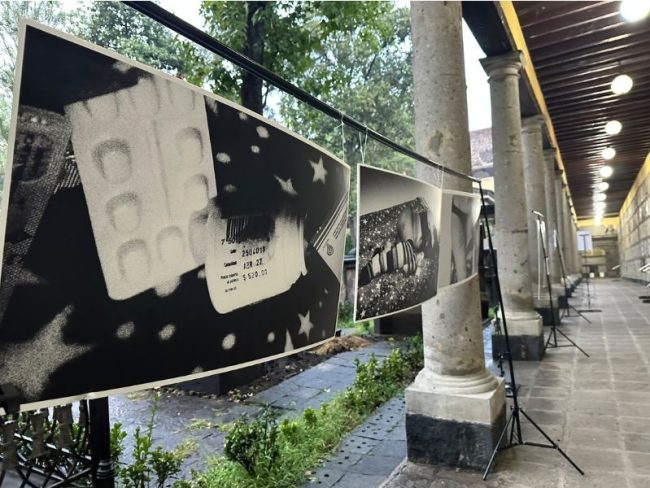 Poetas de México, Nicaragua y Colombia llevan la literatura fúnebre al Panteón de San Fernando para transformar el duelo y las pérdidas en poesía y arte.