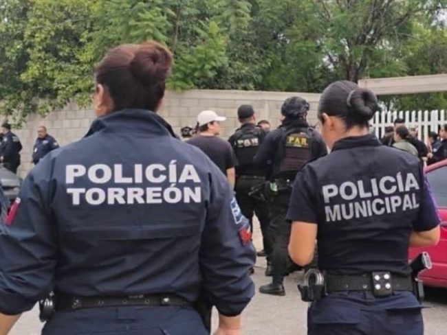 Dos exalumnos de la Secundaria General número 13 de Torreón fueron detenidos por el ataque con armas blancas q