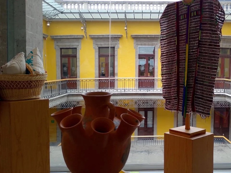 Original Encuentro de Arte Textil reunirá a más de 200 artesanas y artesanos en Los Pinos, del 12 al 15 de noviembre, con actividades dedicadas al patrimonio vivo, la creación y la innovación.